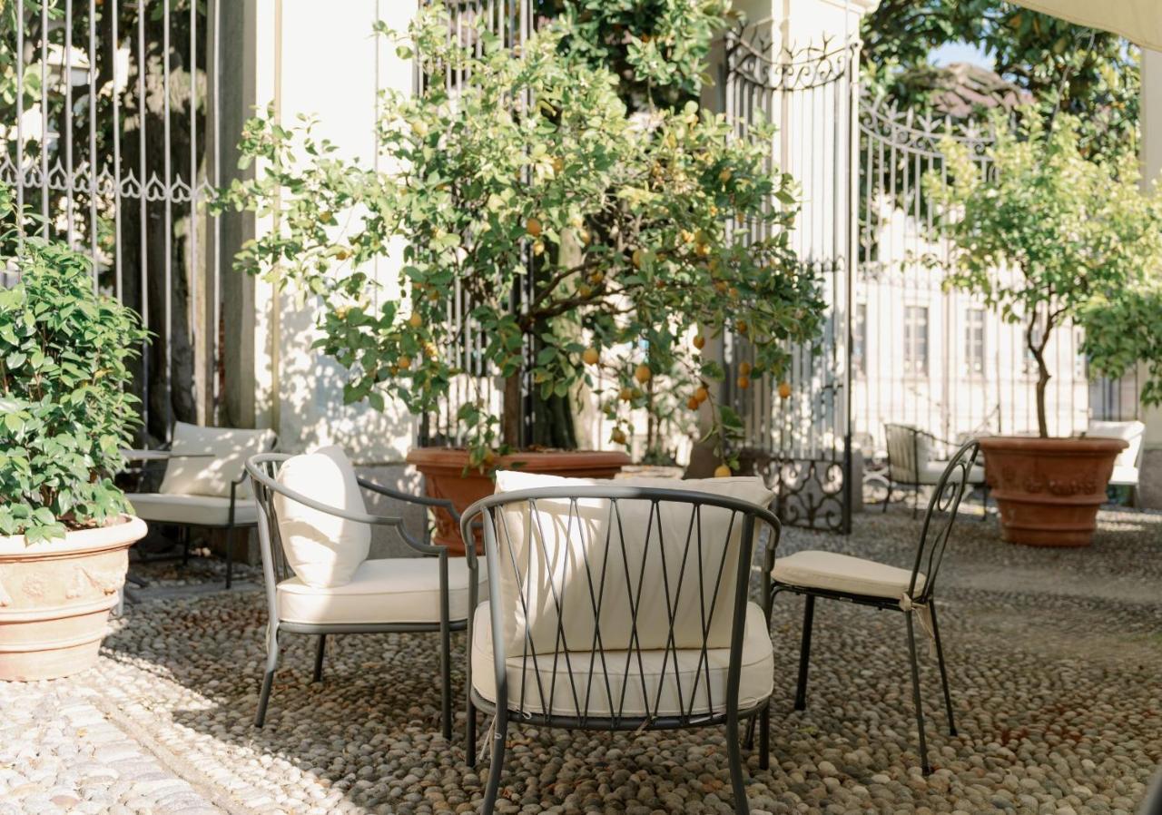 Caffe Delle Rose Les Chambres Вербания Экстерьер фото